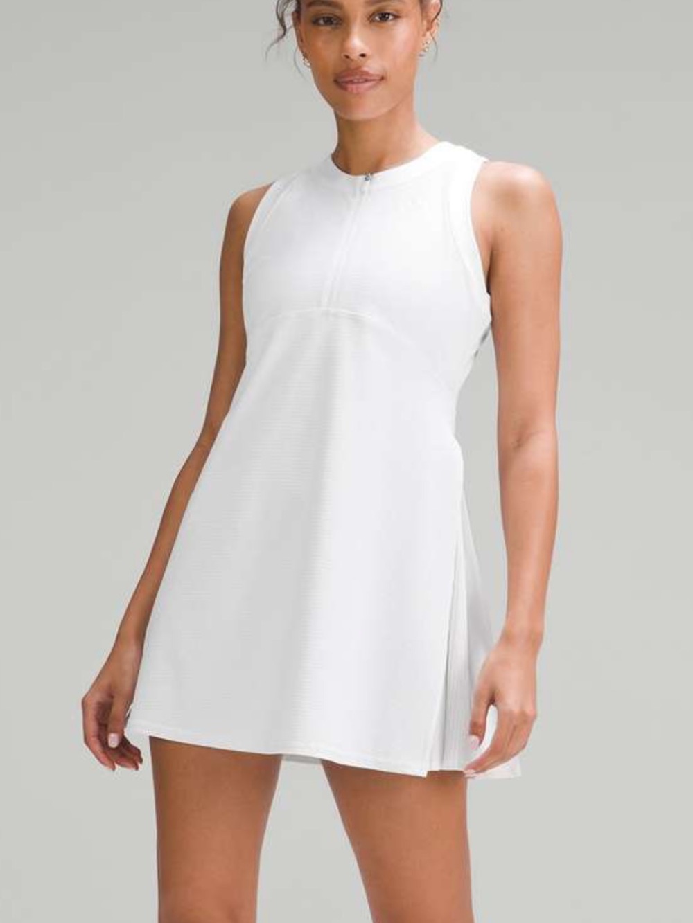 Lululemon Grid-Texture Sleeveless Tennis Dress in White Women’s Sz 6 Activewear